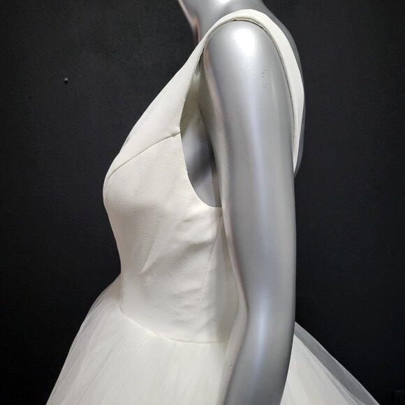 $1780~JUSTIN ALEXANDER~4/6~IVORY OFF WHITE FIT & FLARE BALLGOWN WEDDING DRESS - Picture 10 of 16